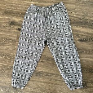 SHEIN Black & White Plaid Pants